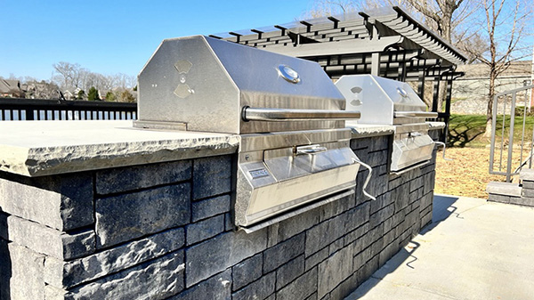 Custom Outdoor Living Patio with Grill